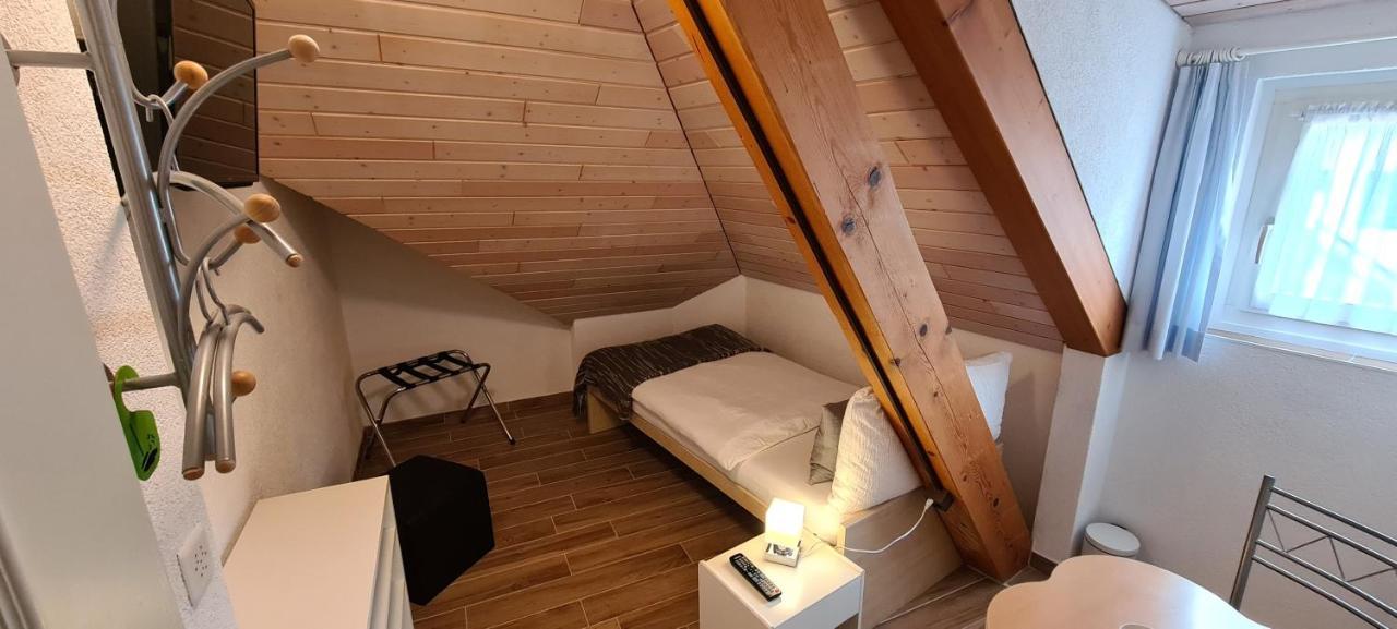 Hotel Restaurant Cave Bel-Air Praz  Exterior photo